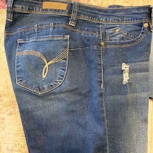 Royalty jeans Wanna Betta Butt? Size 12 EUC